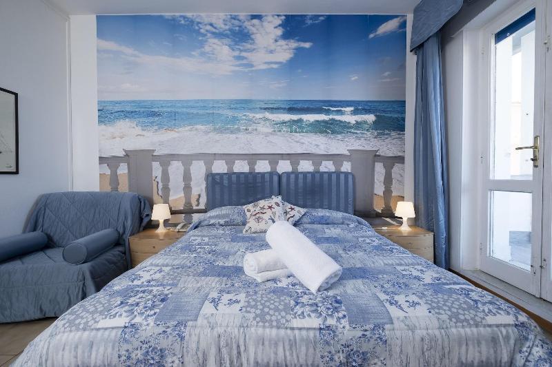 Hotel Villa Dei Gerani Розиньано Солве Экстерьер фото
